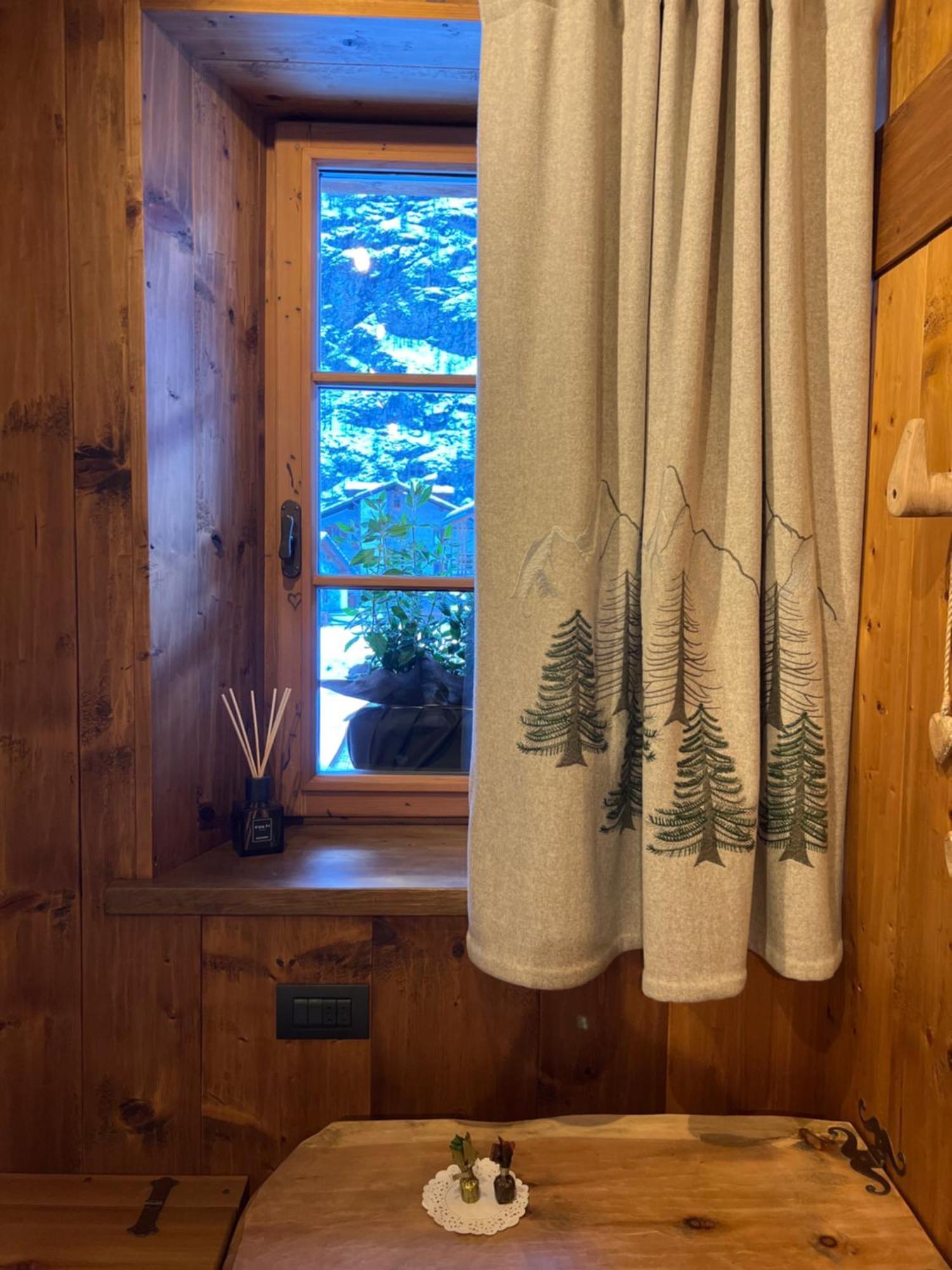 Hotel Wongade Gressoney-la-Trinité Exterior foto
